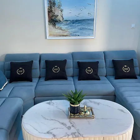 Apartment Faltom 26 Yacht Park Z Tarasem