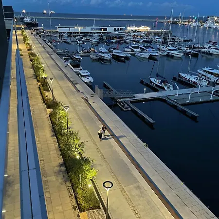 Apartment Faltom 26 Yacht Park Z Tarasem Gdynia