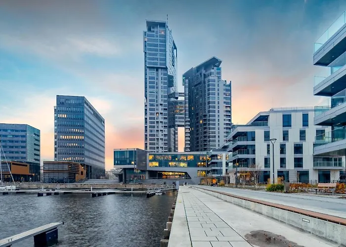 Faltom 26 Yacht Park Z Tarasem *