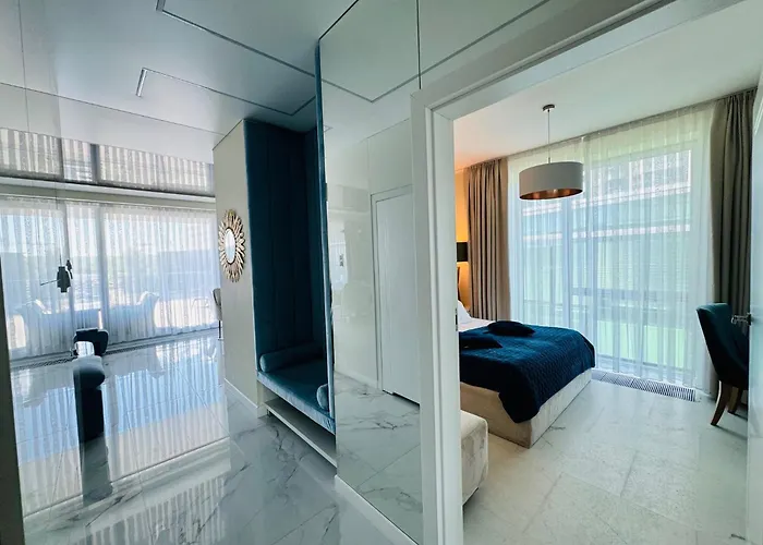 Faltom 26 Yacht Park Z Tarasem Apartman *